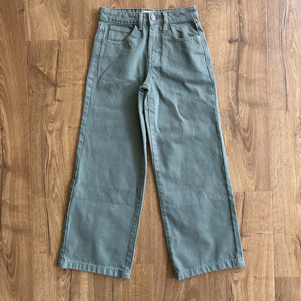 Hello Frankie Girls Green Wide Leg Denim Pants Size 7/8 | Barely Worn